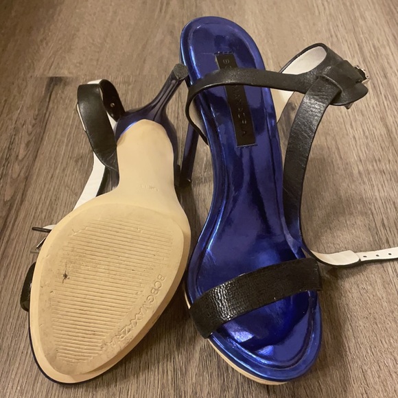 BCBG silver blue platform Heels - Picture 3 of 3